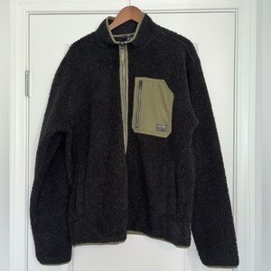 Men's Volcom XL "Muzzer Fuzzar
Full Zip Sherpa Jacket